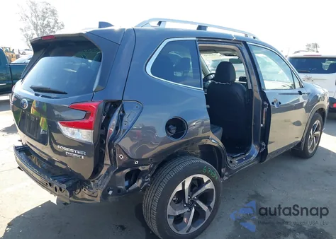 2022 Subaru Forester Touring из США, поврежденный, VIN JF2SKARC4NH525188